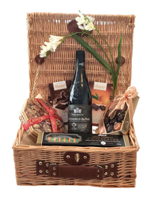 CHATEAUNEUF-DU-PAPE LUXURY KOSHER HAMPER THAT'S ONE OF A KIND. FOR PURIM OR ANY OCCASION WITH A FLOWER SPRAY OR ROSE STEM.  A SOPHISTICATED WINE GIFT THAT WILL BE SAVOURED AND APPRECIATED BY THE RECIPIENT.