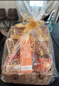 Glenmorangie The Original Single Malt Whisky Gift In A Beautiful Hamper. With Luxury Chocolates, Assorted Nuts and Exotic Dried Fruits. CONGRATULATIONS,  NEW YEAR. SHANA TOVA. CORPORATE GIFTS. Free Standard Delivery London & UK.