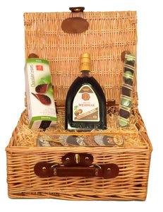 PURIM MISHLOACH MANOT LUXURY HAMPER WITH WISHNIAK LIQUEUR CHOCOLATES AND ASSORTED TOPPING DISCS. IDEAL FOR PURIM, CONGRAATULATIONS, SHEVA BRACHOT, ANNIVERSAIRIES, SHABBAT AND CORPORATE GIFTS. FREE NATIONWIDE DELIVERY