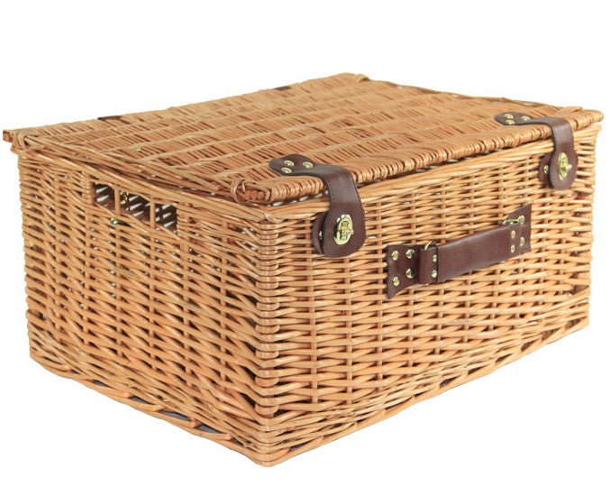 Luxury Extra Large Superior Hamper With Cognac Moisans VSOP, Glenfiddich 15, Chablis, Les Hauts De Mole, And Lemoncello And Wishniach Liquers With Chocolates, Nuts And After Dnner Discs. A Lavish Hamper that Is One Of A Kind. Free Delivery  London.