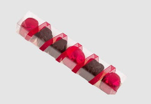 KOSHER HAMPER, ROSH HASHANA , MAZEL TOV, CORPORATE GIFTS.  SLIVOWITZ LUXURY BRANDY 7 YEARS IN A GIFT BOX WITH BRANDY CRYSTAL GLASSES, CHOCOLATES AND NUTS IN A ROUND TRAY.  VEGAN & GLUTEN FREE GIFT. DELIVERED FREE THROUGHOUT THE UK